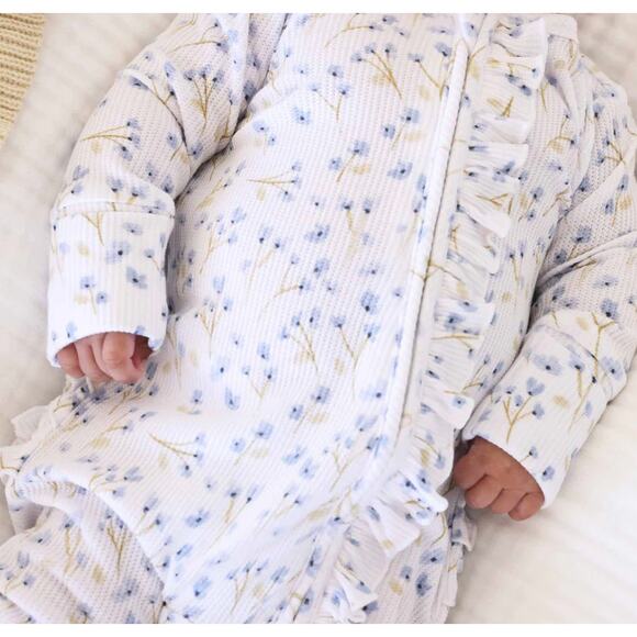 Caden Lane Bamboo Waffle Zipper Ruffle Footie (Bundle of 2) - Picture 5 of 13